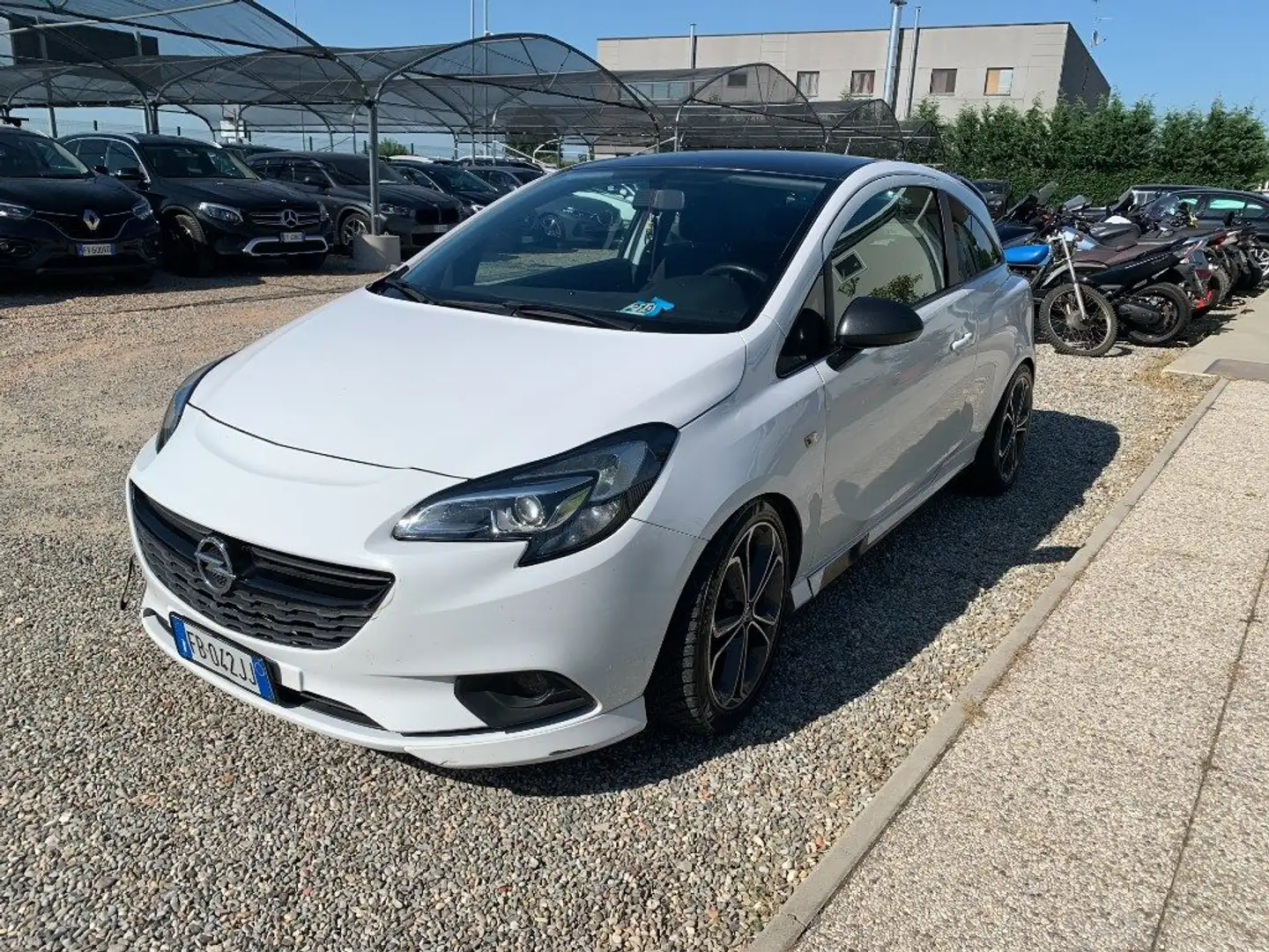 Opel Corsa 1.4 Turbo 150CV Start&Stop Coupé S Bianco - 1