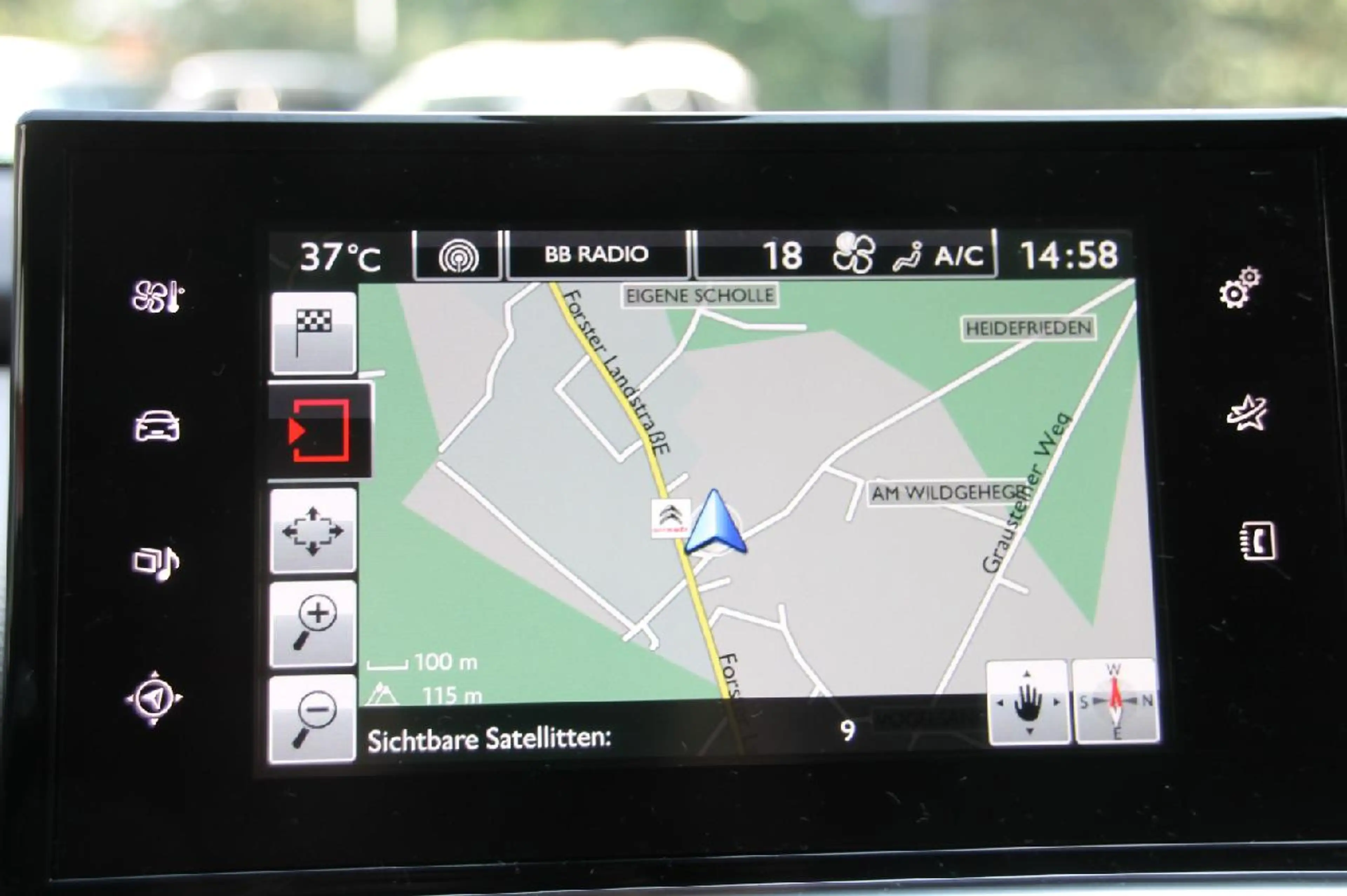 Citroen C4 Cactus Shine Automatik — photo 14