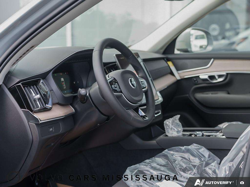 2026 Volvo XC90 B6 AWD Plus Bright Theme 7-Seater thumb 13