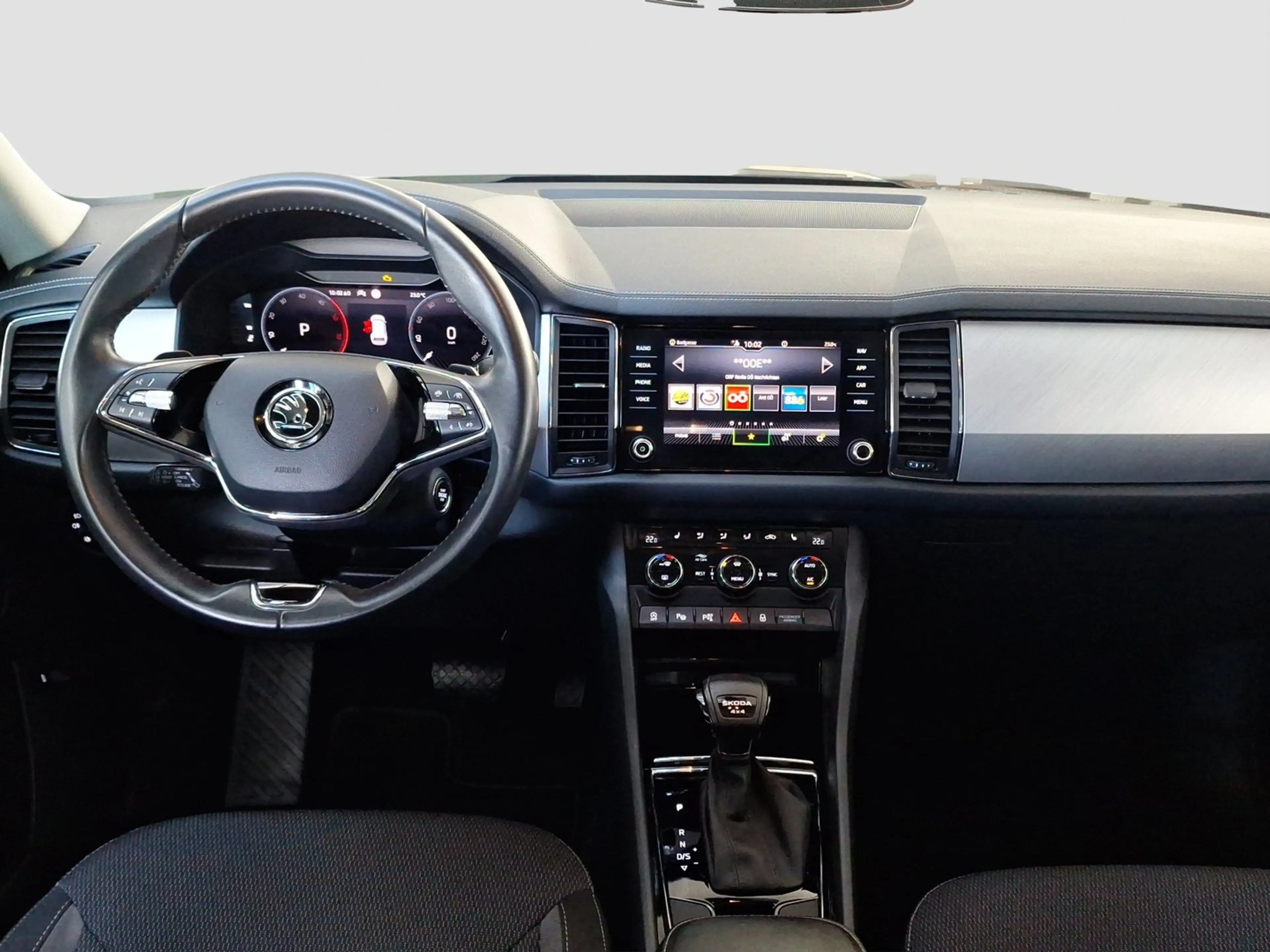 Skoda Kodiaq Ambition TDI SCR DSG — photo 8