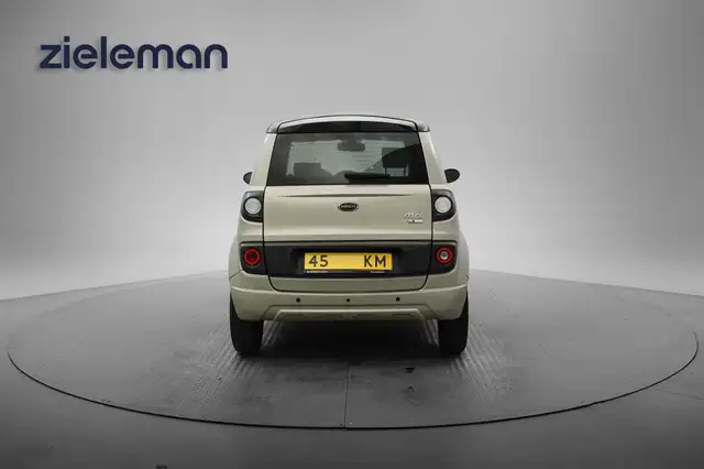 Microcar M.go view 11