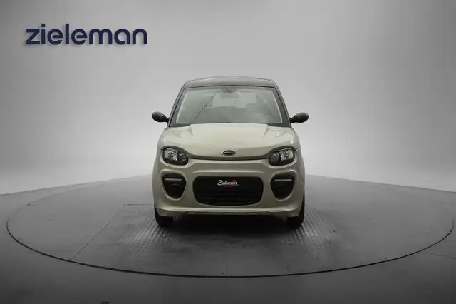 Microcar M.go view 8