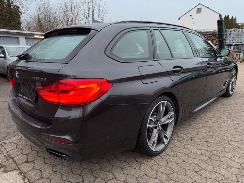 BMW 550 5 Touring M550 d xDrive*1. HAND*HEAD*GARANT — photo 4
