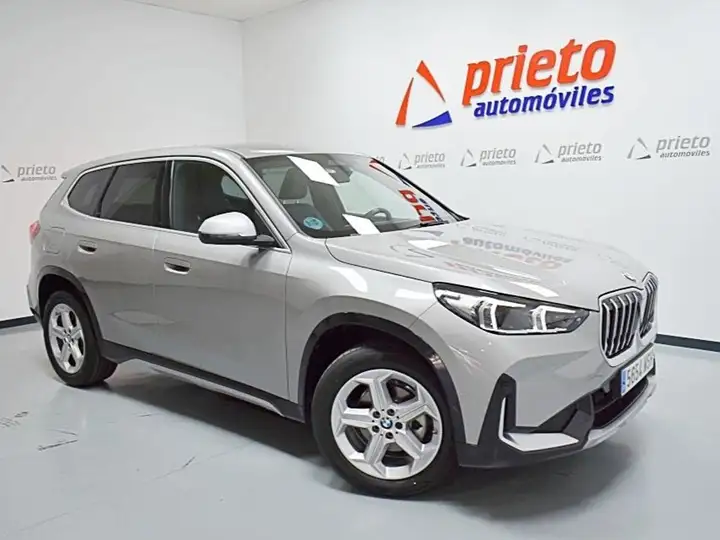 BMW X1 2024, foto 38