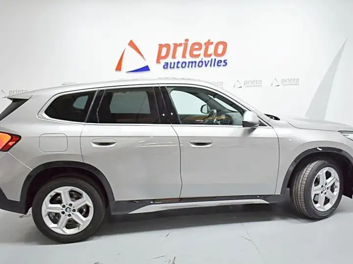 BMW X1 2024, foto 37