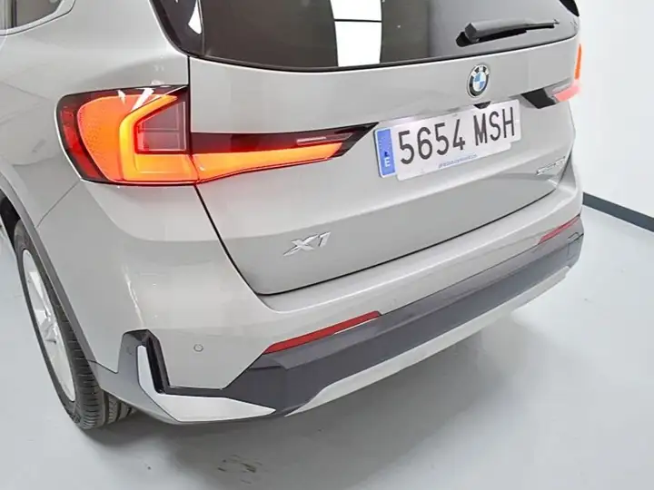 BMW X1 2024, foto 5
