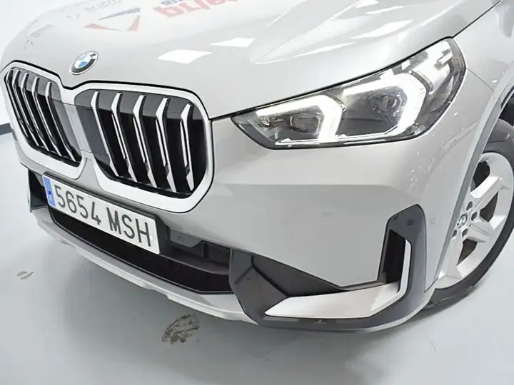 BMW X1 2024, foto 4