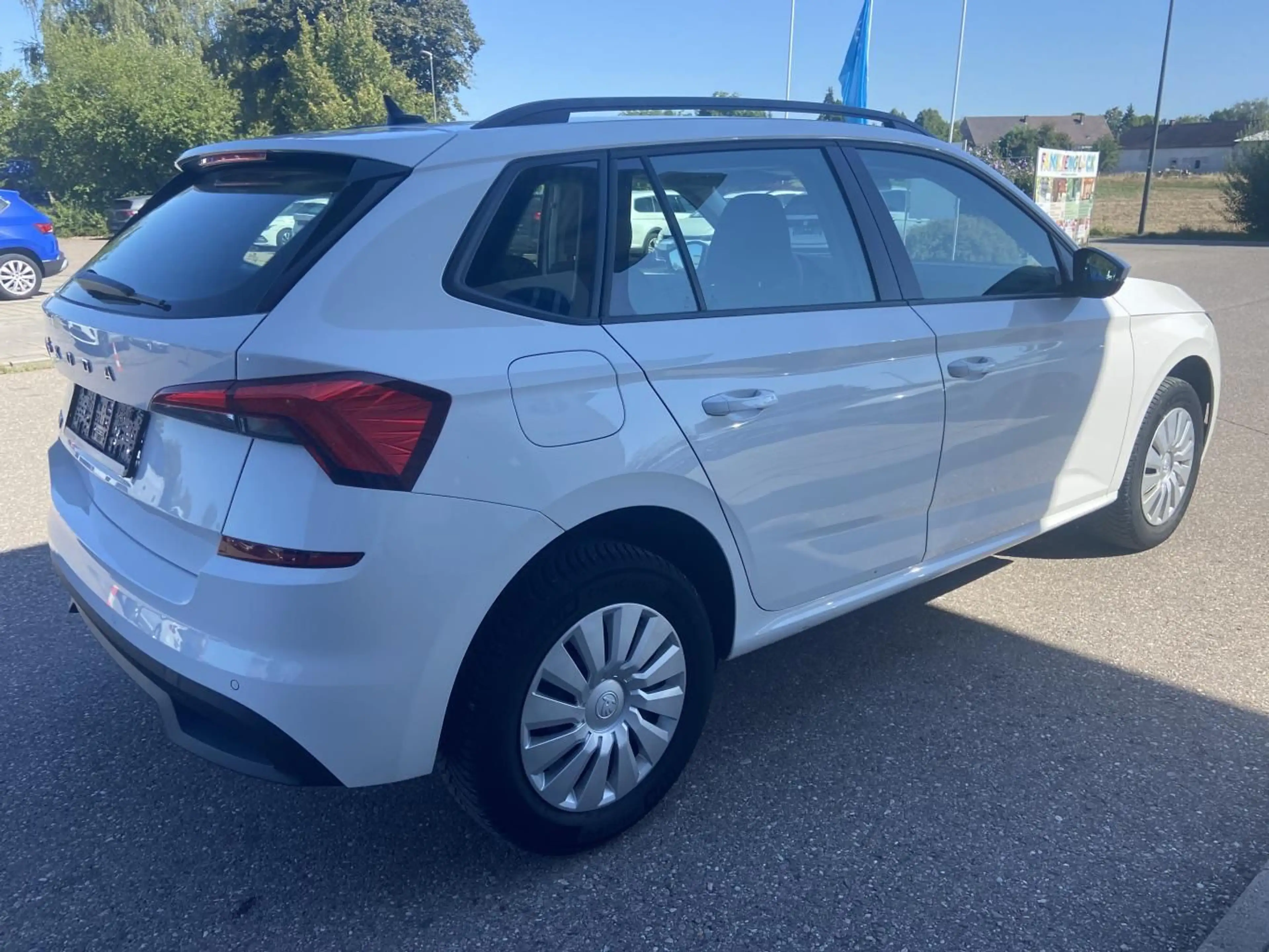 Skoda Kamiq 1.0 TSI SMART-LINK+LED+DAB+LANE-ASSIST+SHZ — photo 5