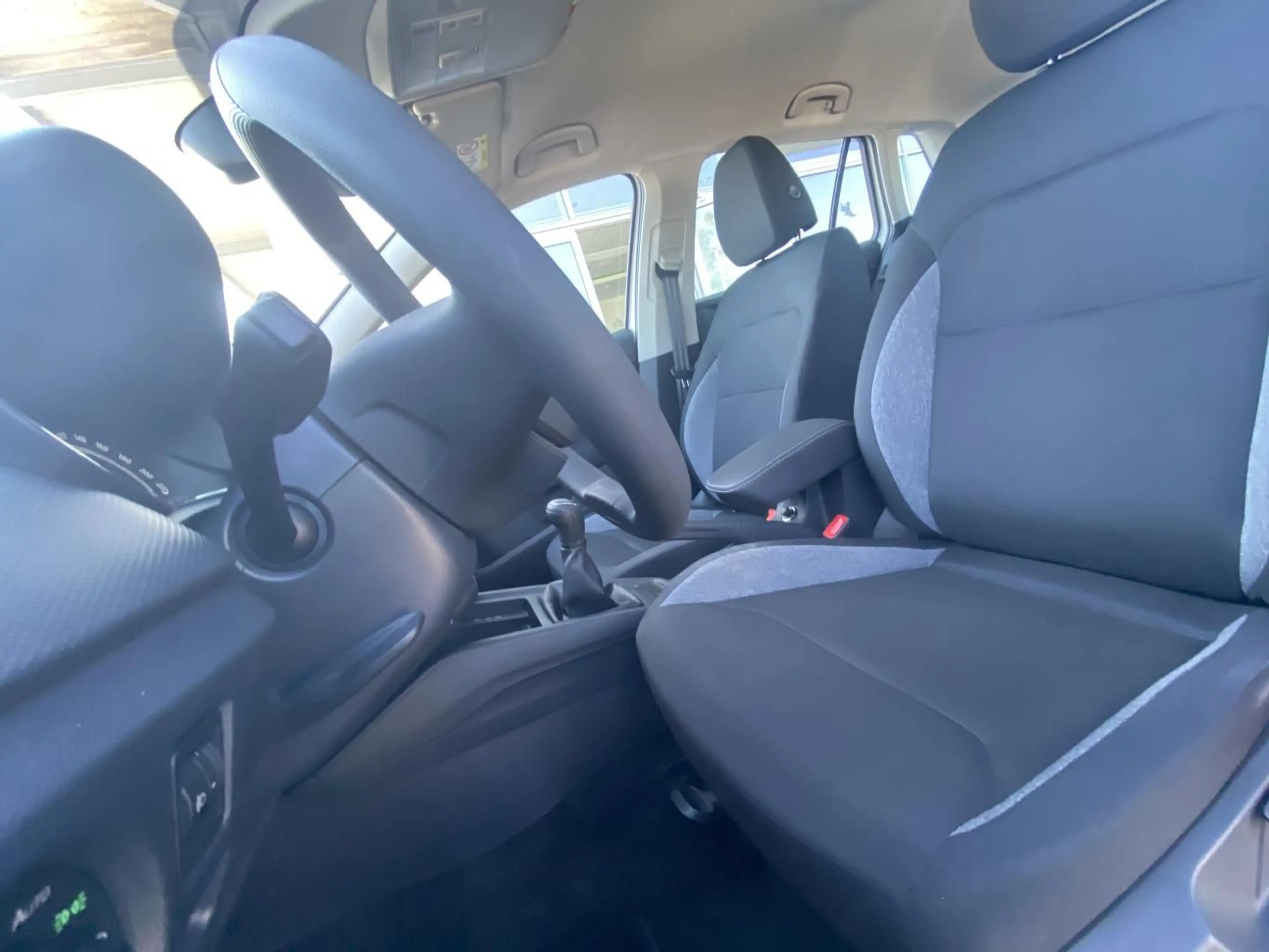 Skoda Kamiq 1.0 TSI SMART-LINK+LED+DAB+LANE-ASSIST+SHZ — photo 11