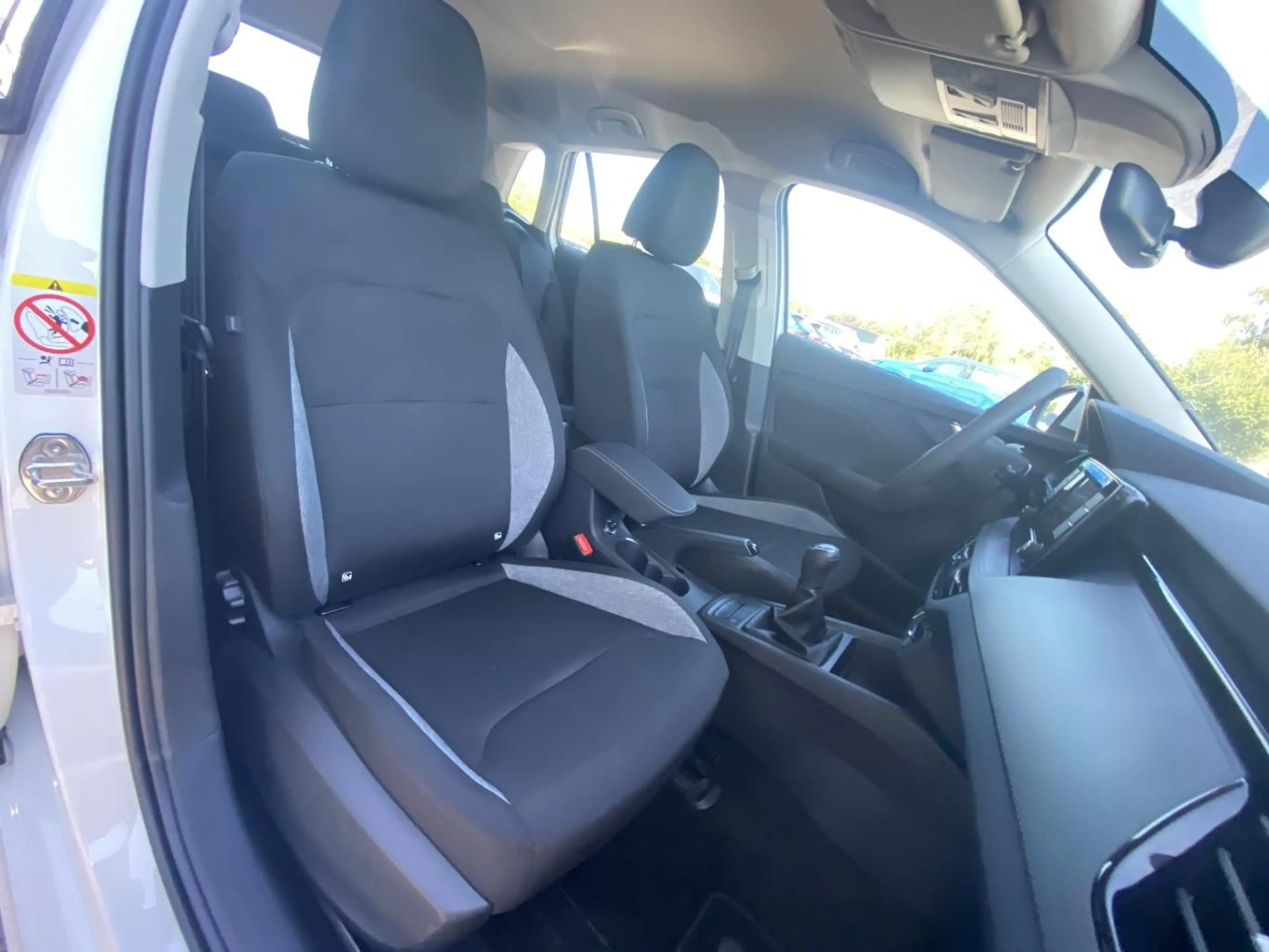 Skoda Kamiq 1.0 TSI SMART-LINK+LED+DAB+LANE-ASSIST+SHZ — photo 10