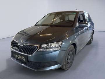 1.0 Sitzheizung |  AHK 44 kW (60 PS), Schalt. 5...