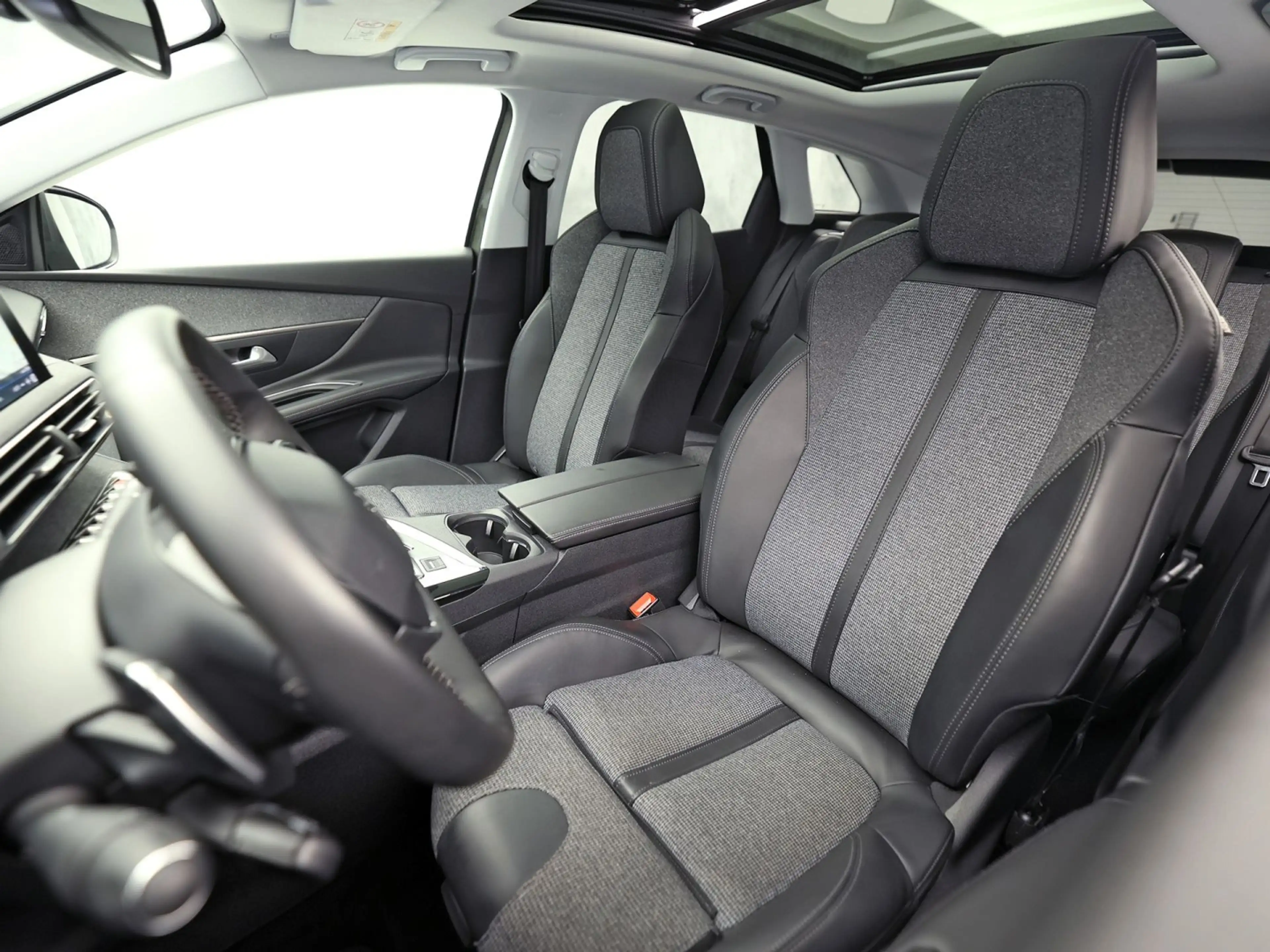 Peugeot 3008 1.2 PureTech Allure Sport Automaat (PANORAMADAK, A — photo 15