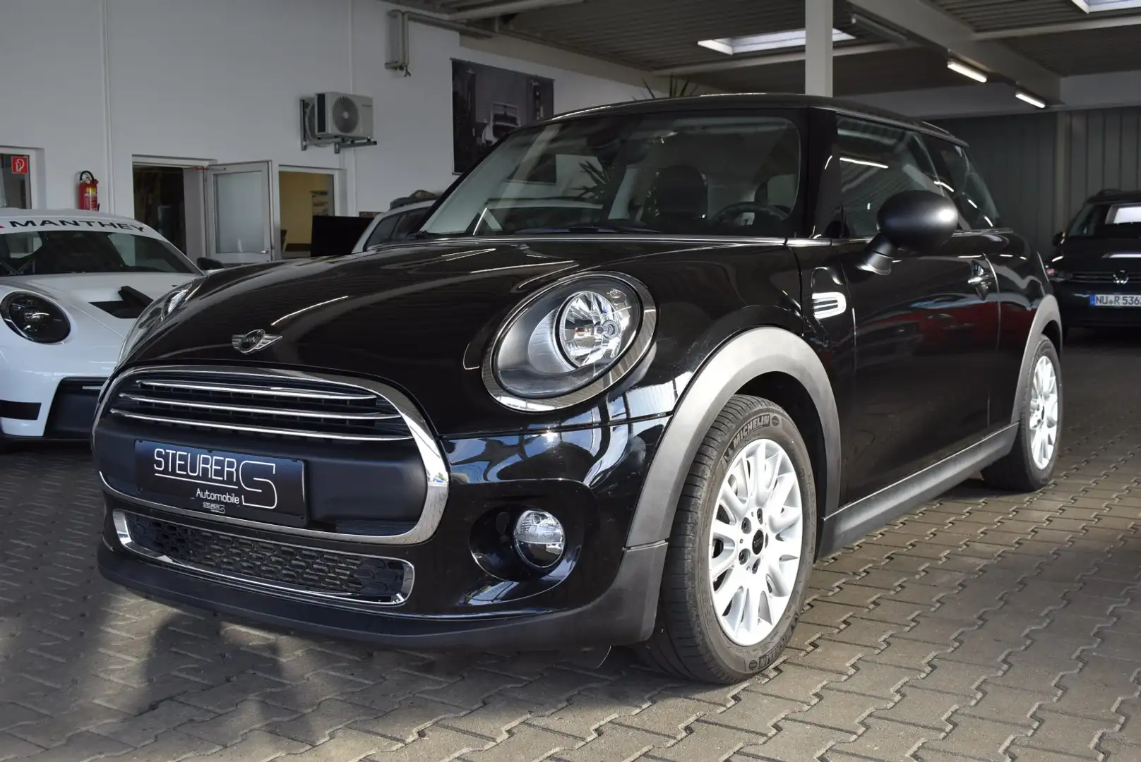 MINI Mini Cooper One Pepper Paket Sitzhzg Klimaautomati Schwarz - 1