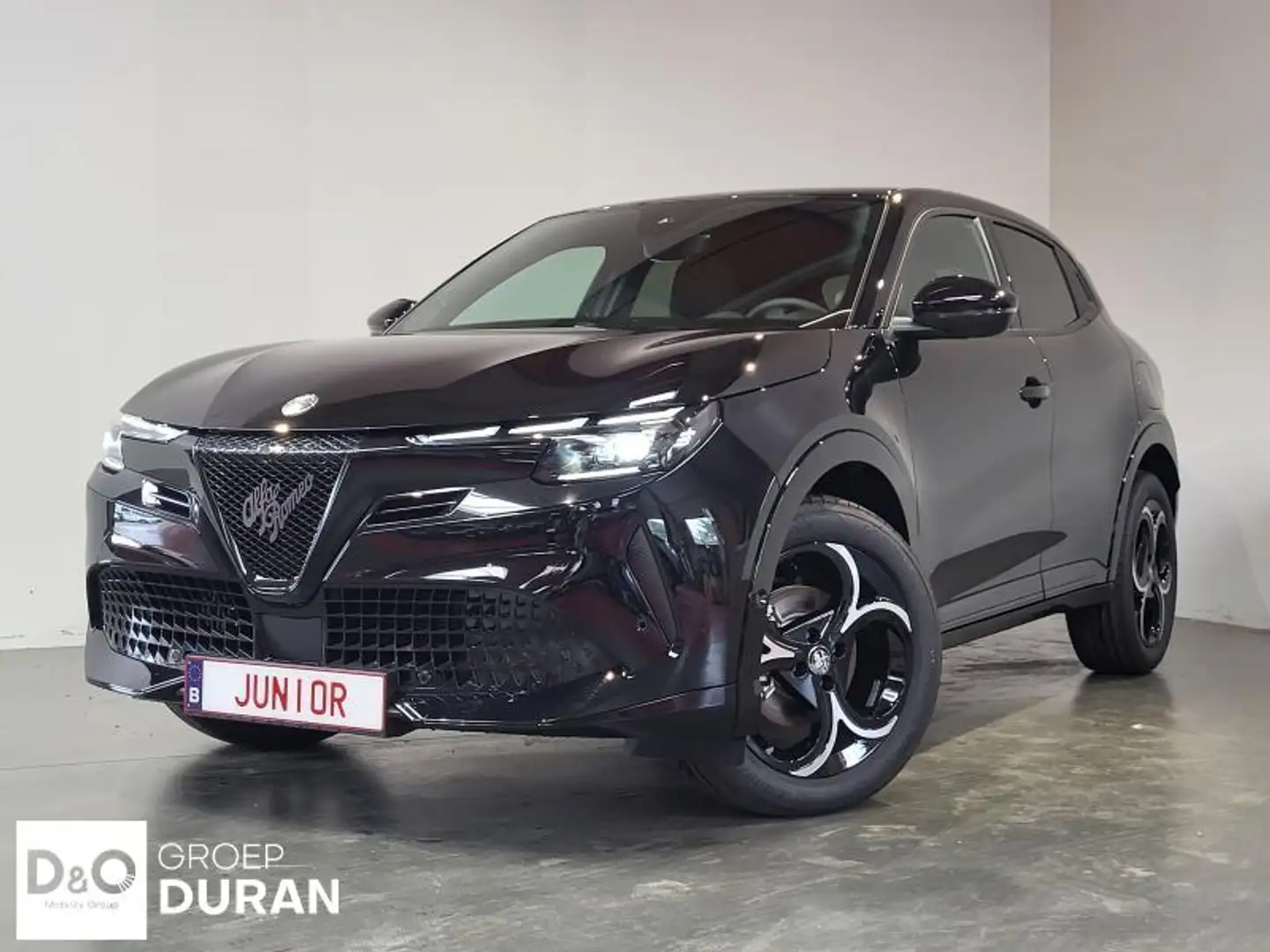Alfa Romeo Junior Ibrida Hybrid 145 Q4 Noir - 1