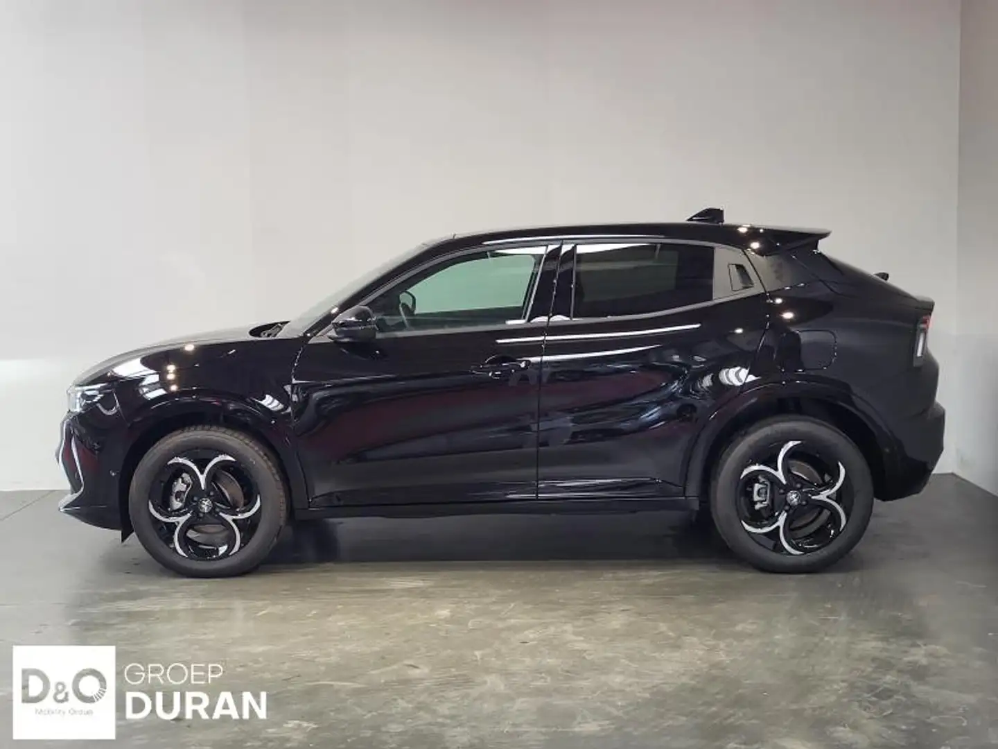 Alfa Romeo Junior Ibrida Hybrid 145 Q4 Noir - 2