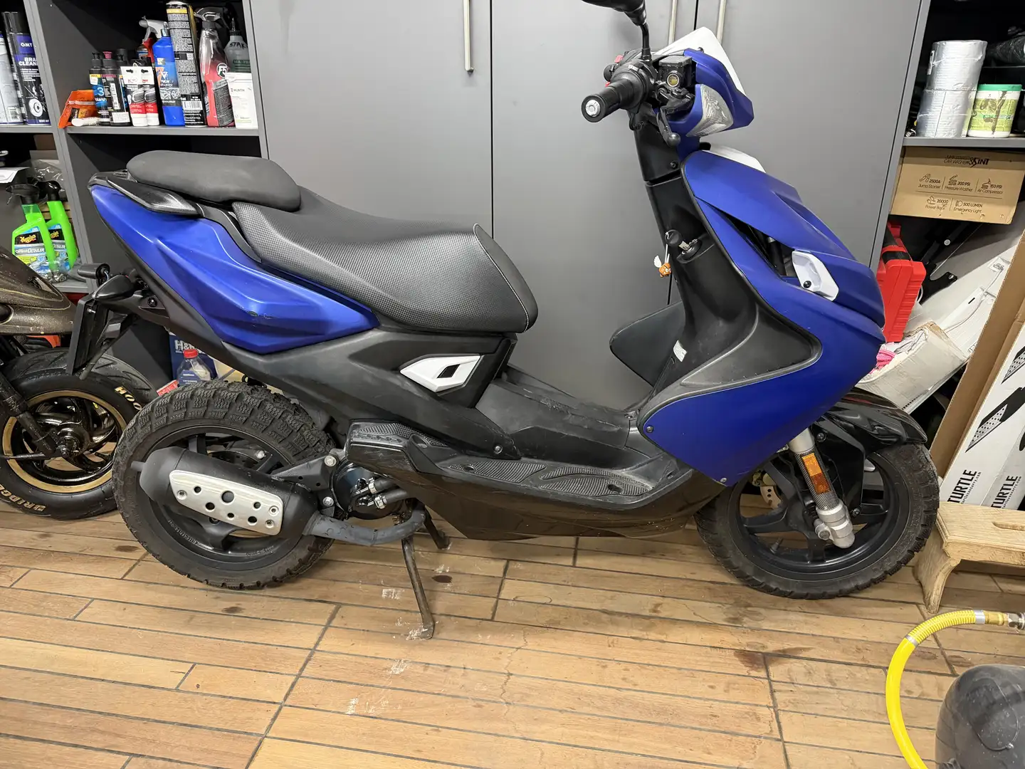Yamaha Aerox 50cca Azul - 2