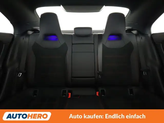 Mercedes-Benz Cla view 15