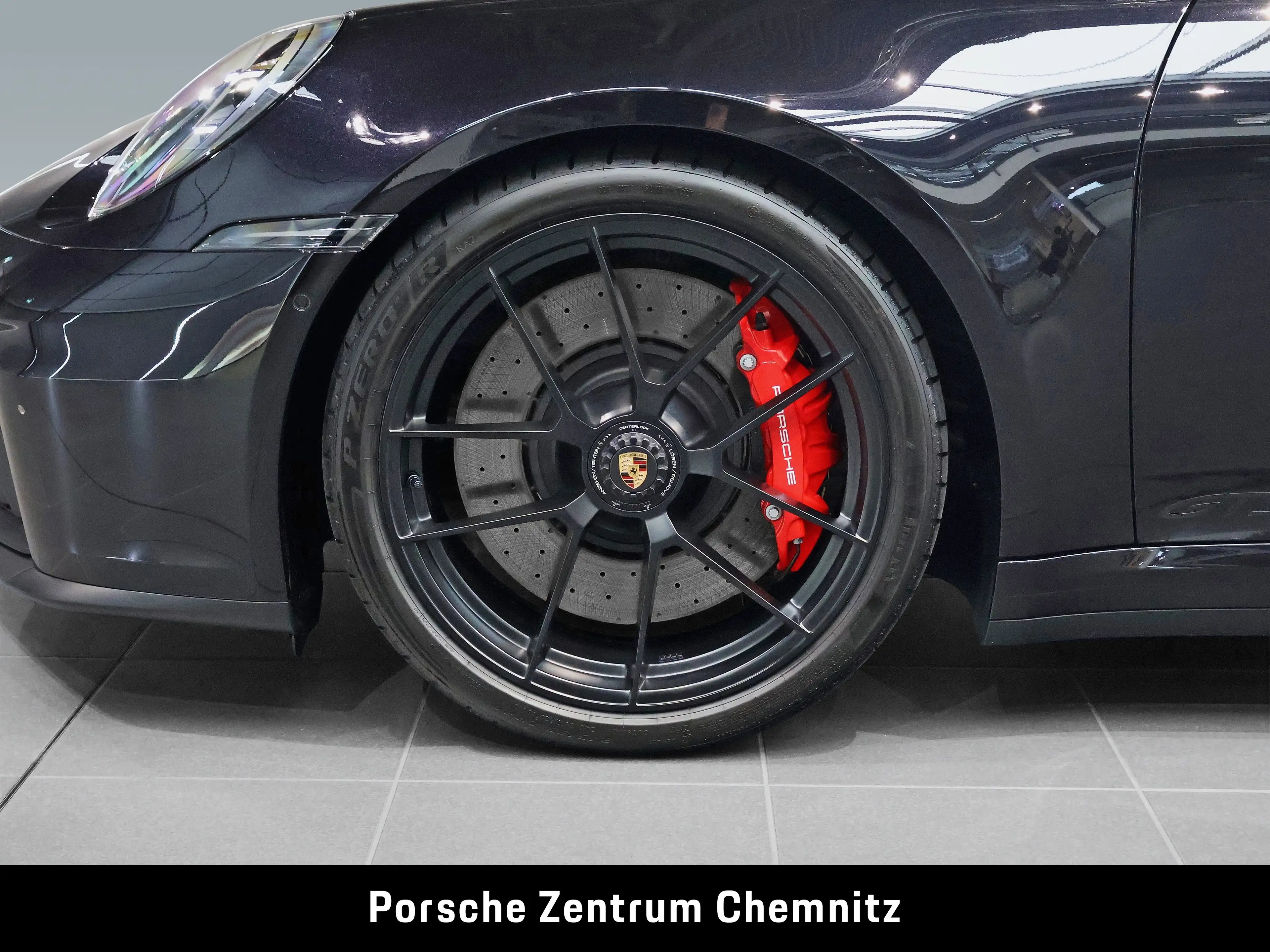 Porsche 911 Carrera 4 GTS HD-Matrix;Lift;BOSE;ACC — photo 6