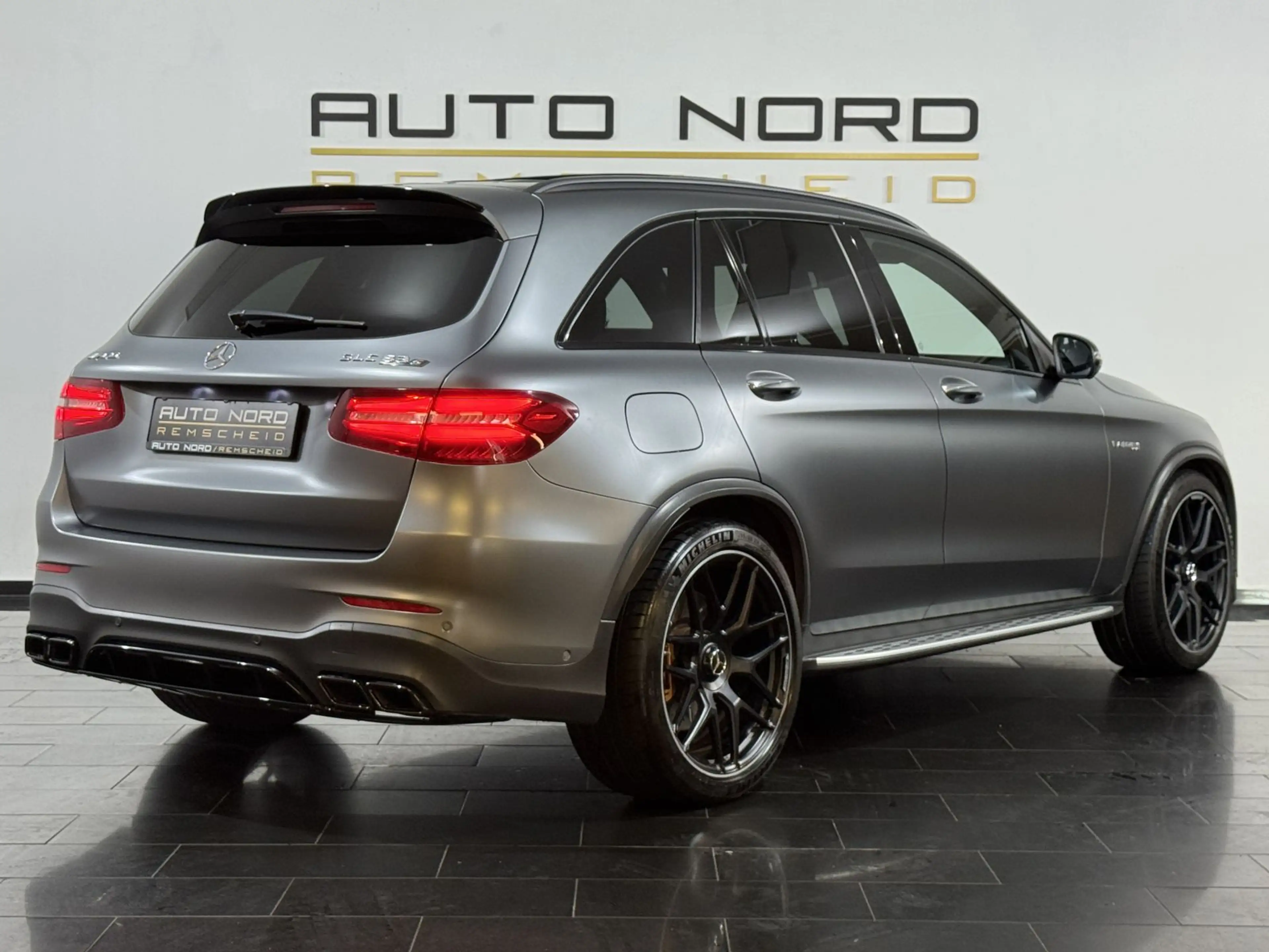 Mercedes-Benz GLC 63 AMG S*Keramik*Schale*S-AGA*Pano*Aero*360° — photo 7
