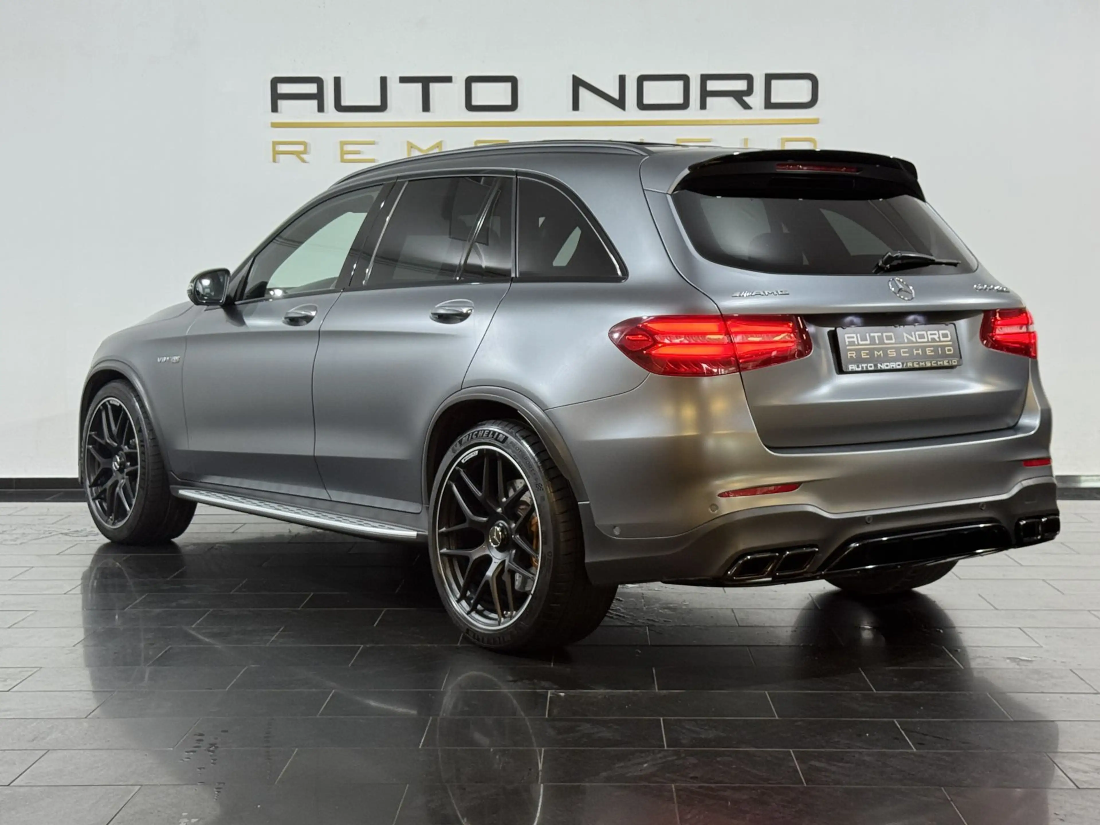 Mercedes-Benz GLC 63 AMG S*Keramik*Schale*S-AGA*Pano*Aero*360° — photo 10