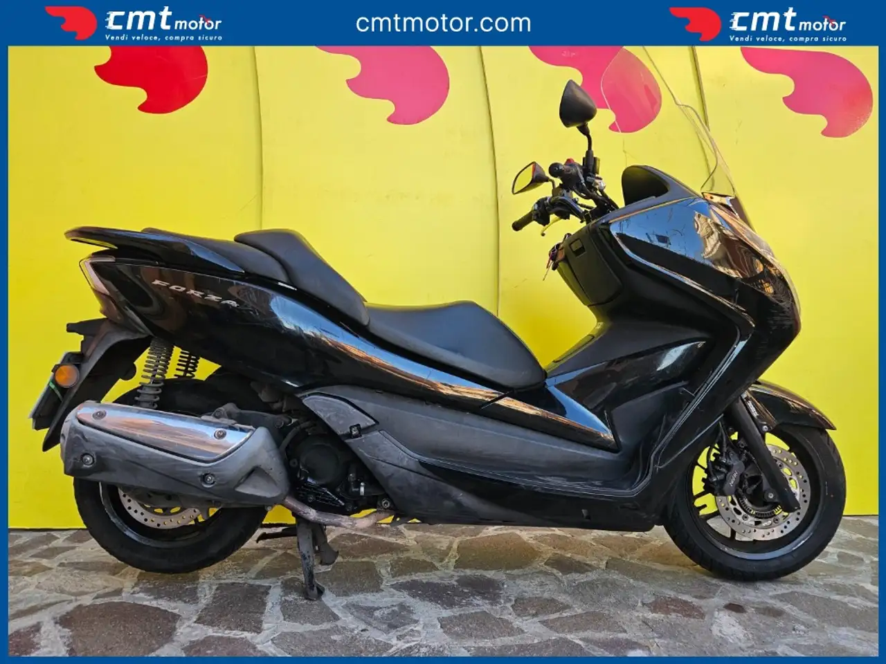Honda Forza 300