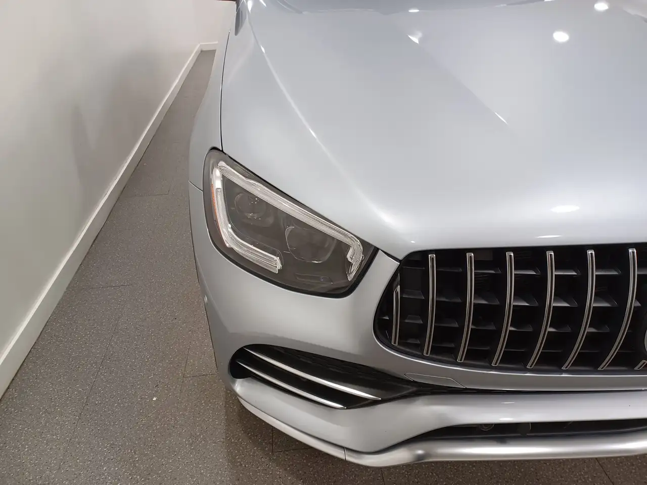 Mercedes-Benz GLC снимка Mercedes-Benz GLC