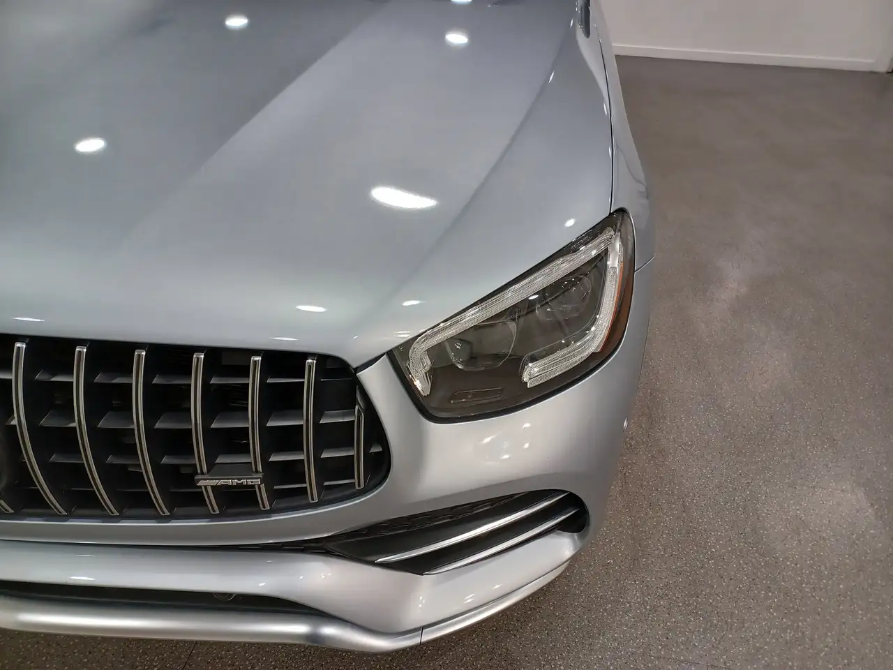 Mercedes-Benz GLC снимка Mercedes-Benz GLC
