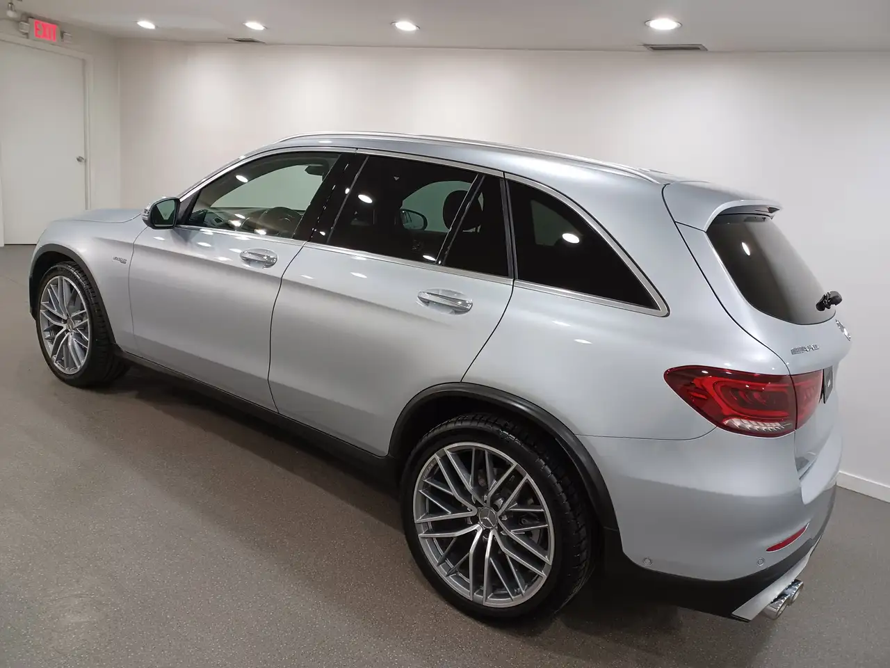 Mercedes-Benz GLC снимка Mercedes-Benz GLC