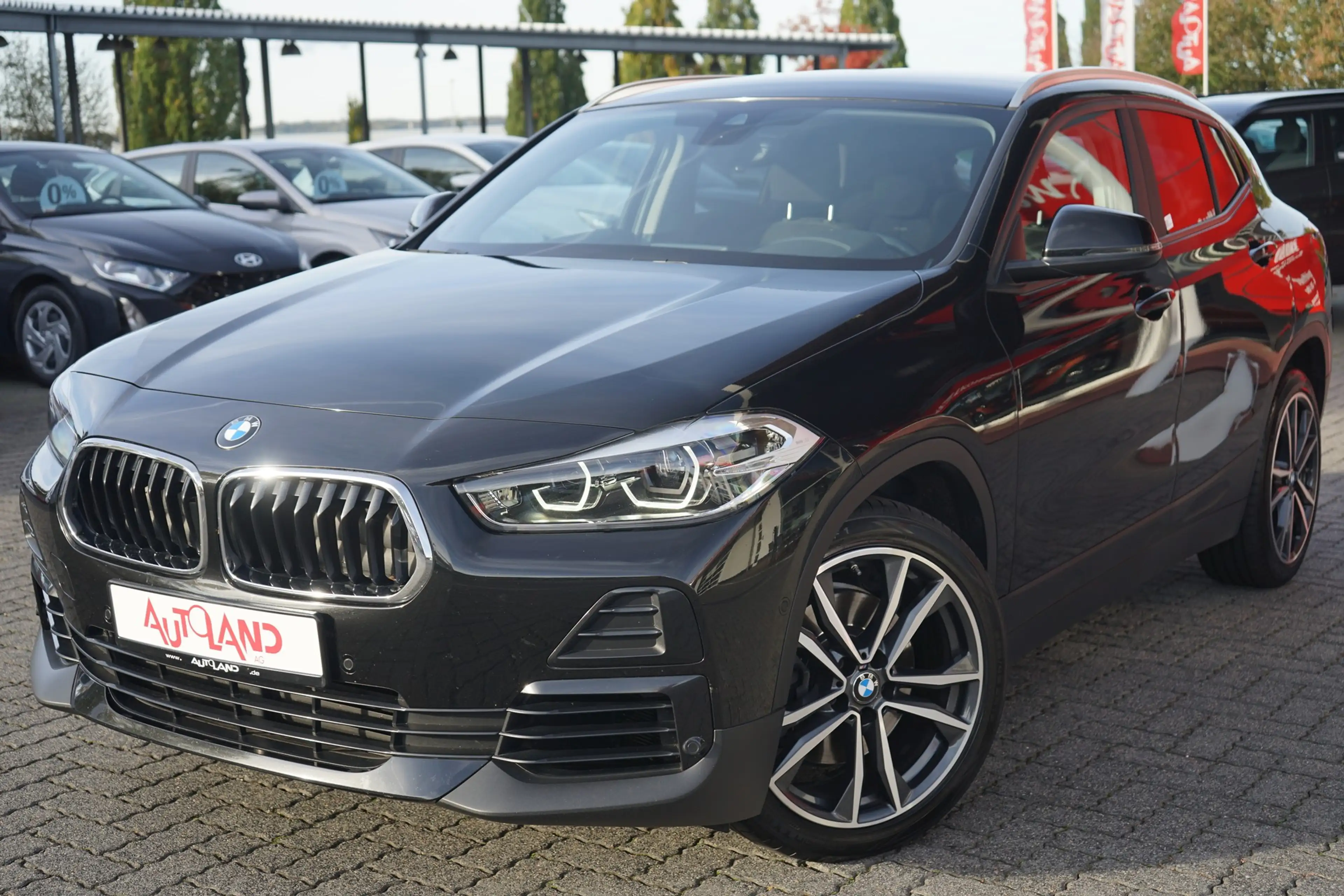 BMW X2 sDrive 20 i Advantage LED Navi Sitzheizung — photo 2