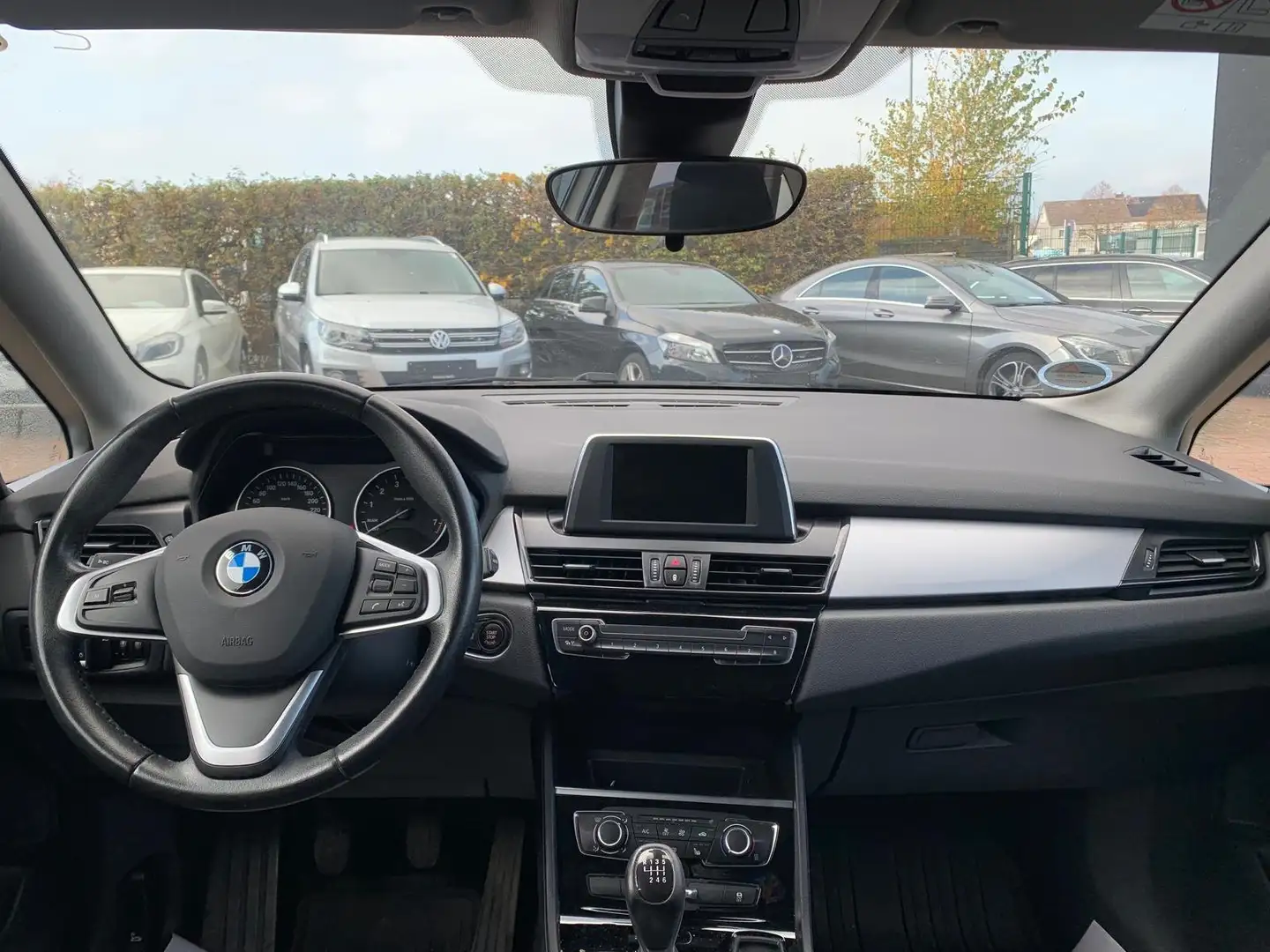 BMW 216 i+Active Tourer+Tüv Neu+2.Hand+Navi+Sitzheizung Blanc - 2