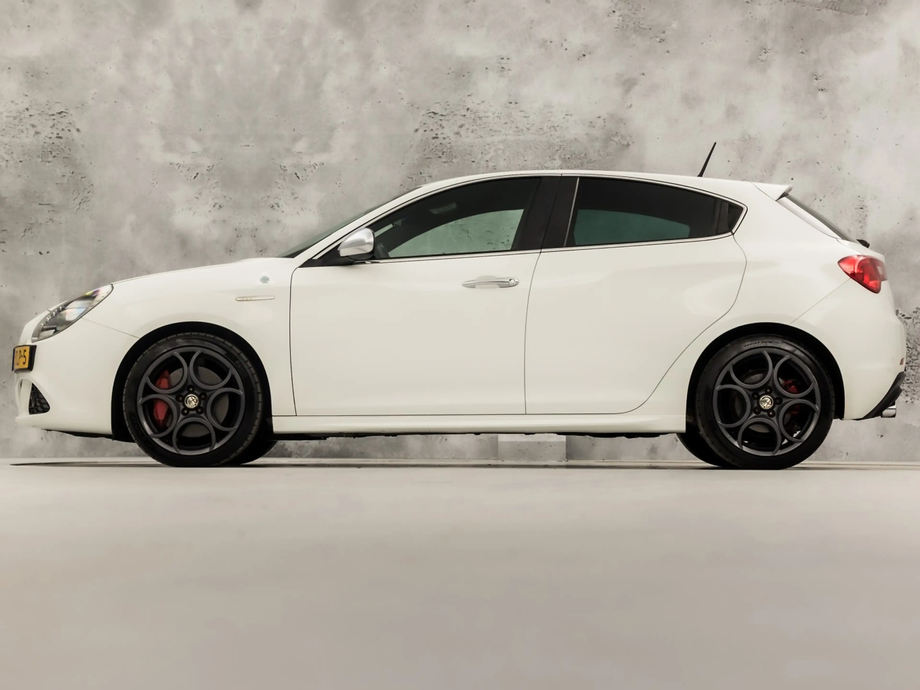 Alfa Romeo Giulietta 1.7 TBi Quadrifoglio Verde 235Pk (APPLE CARPLAY, C — photo 2