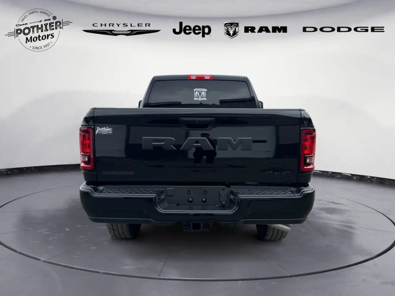 RAM 2500 снимка RAM 2500