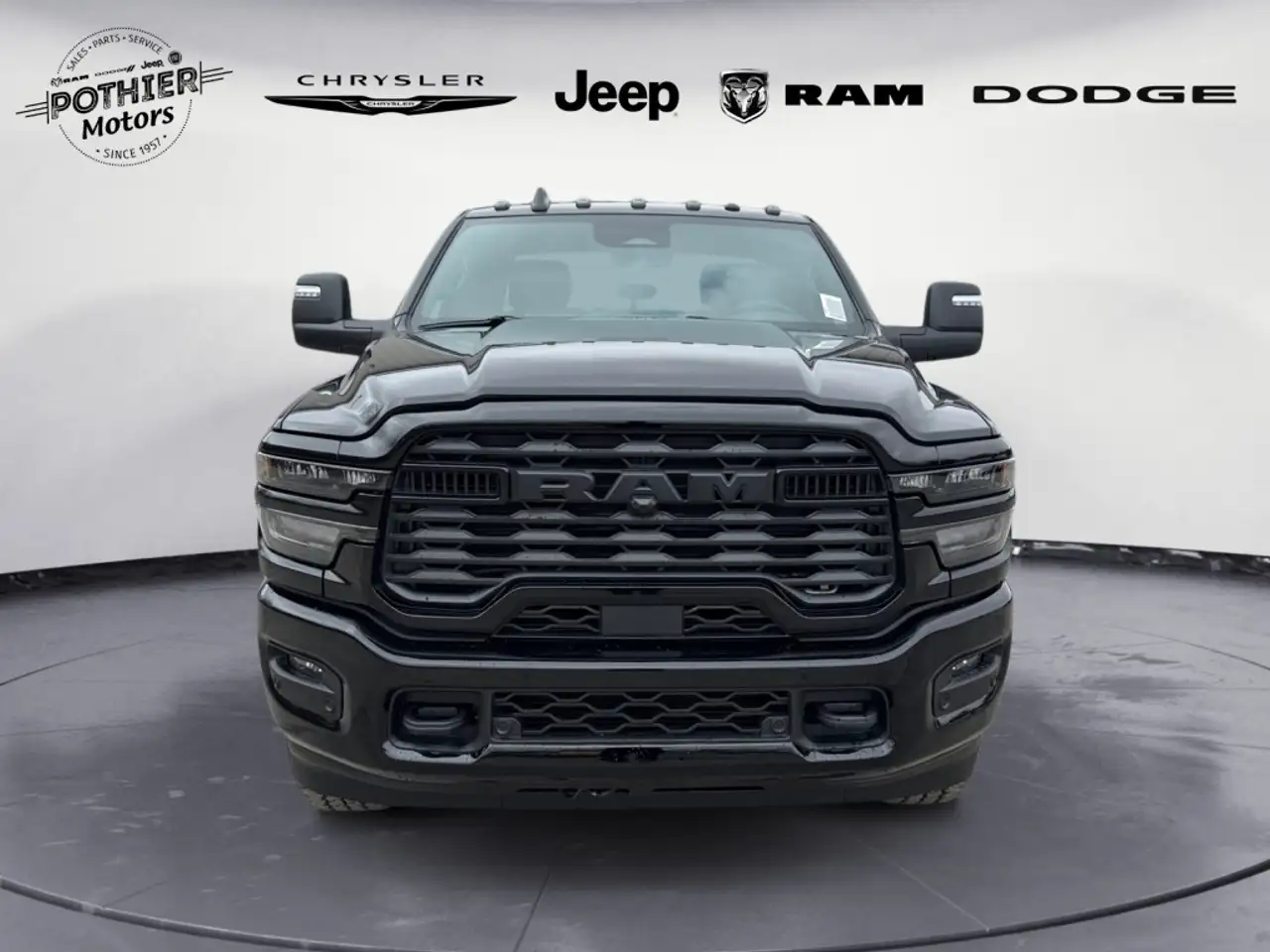 RAM 2500 снимка RAM 2500
