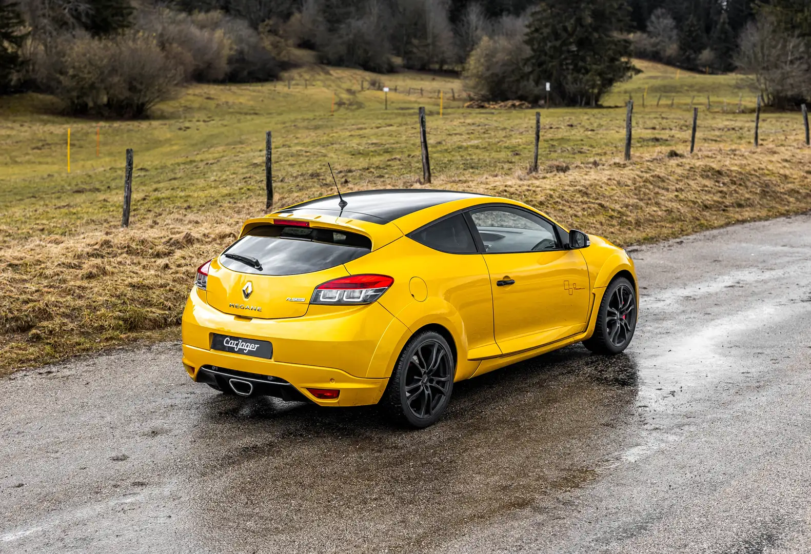 Renault Megane Mégane III Coupé 2.0 16V 265 RS Trophy Jaune - 2