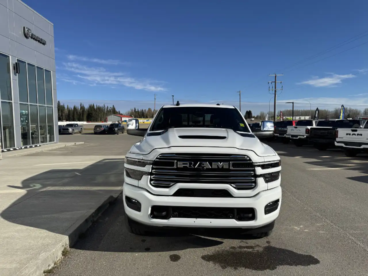 RAM 3500 снимка RAM 3500