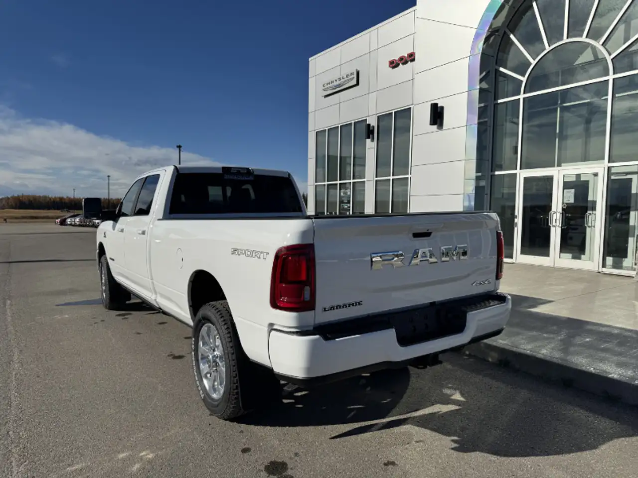 RAM 3500 снимка RAM 3500