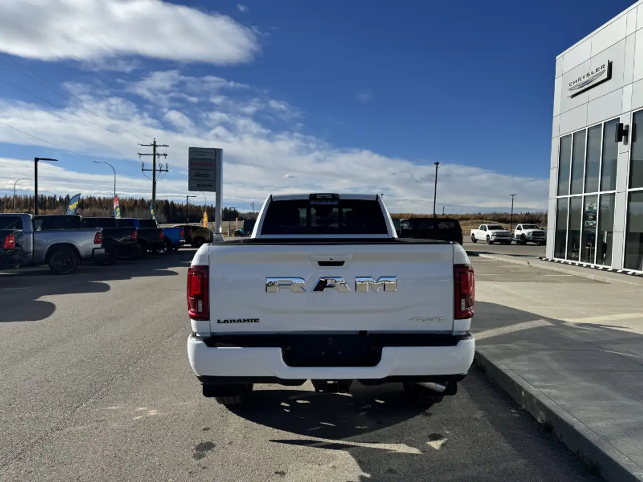 RAM 3500 снимка RAM 3500