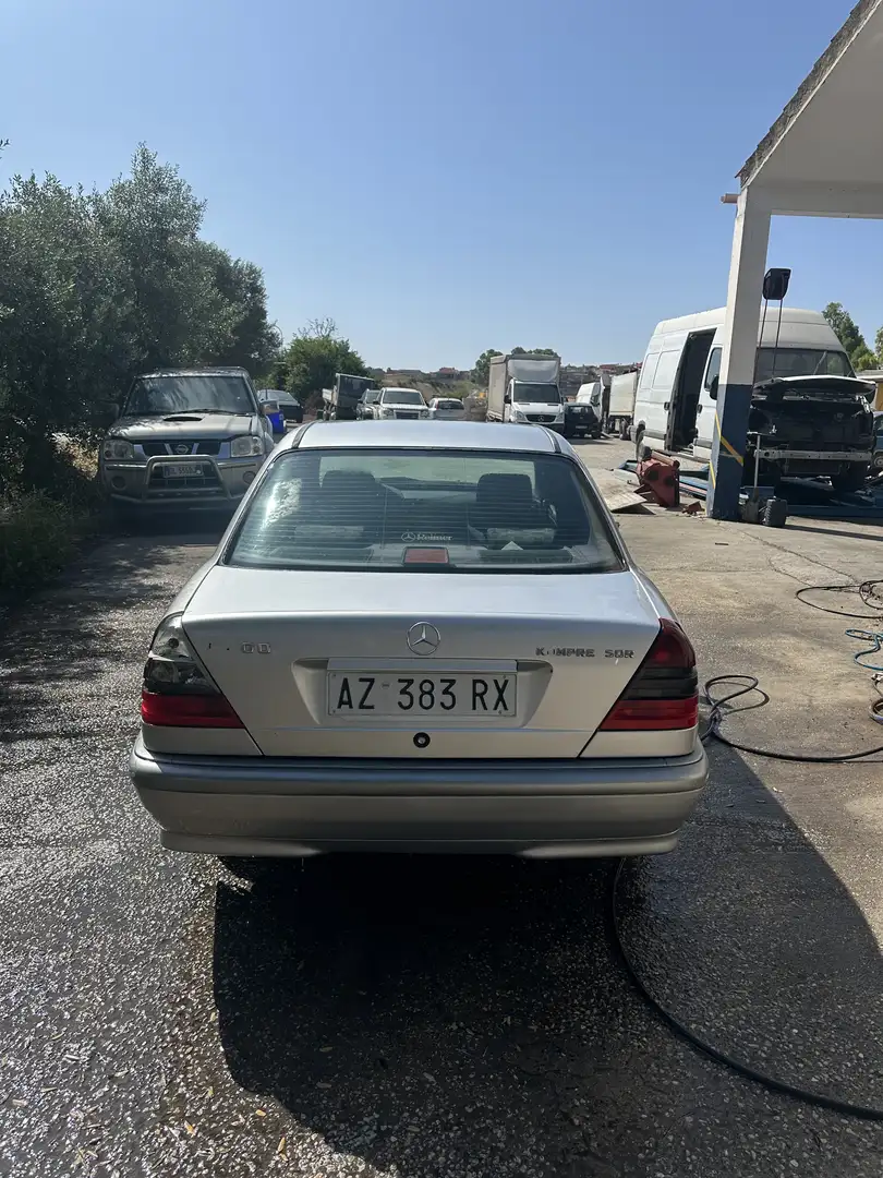 Mercedes-Benz C 200 kompressor Elegance - 2