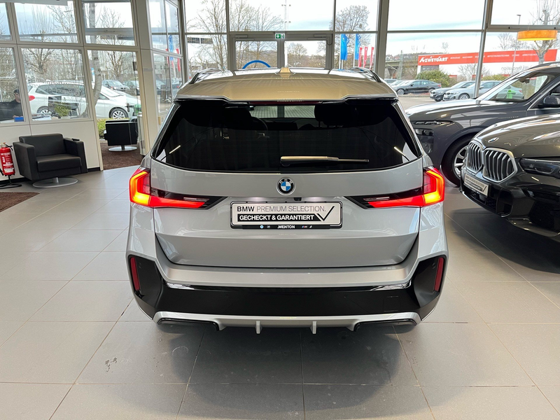 BMW X1 sDrive20d Inkl. €1.190 Zubehörbonus* M Sportpaket — photo 5