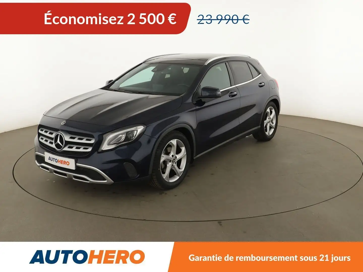Mercedes-Benz GLA 200 200 Sensation 7G-DCT Bleu - 1