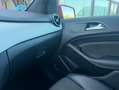 Mercedes-Benz B 200 200d Rojo - thumbnail 44