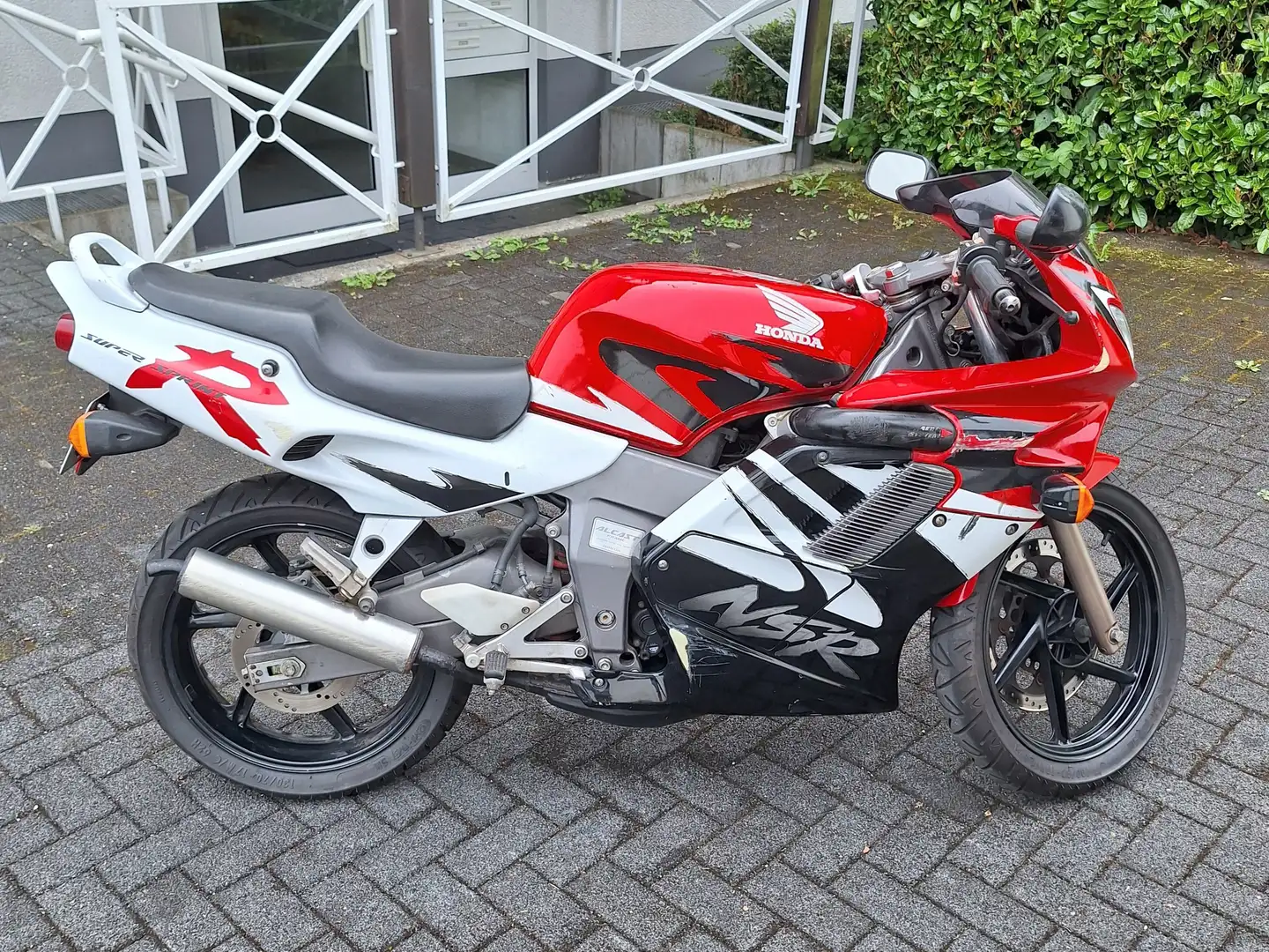 Honda NSR 125 Червоний - 1
