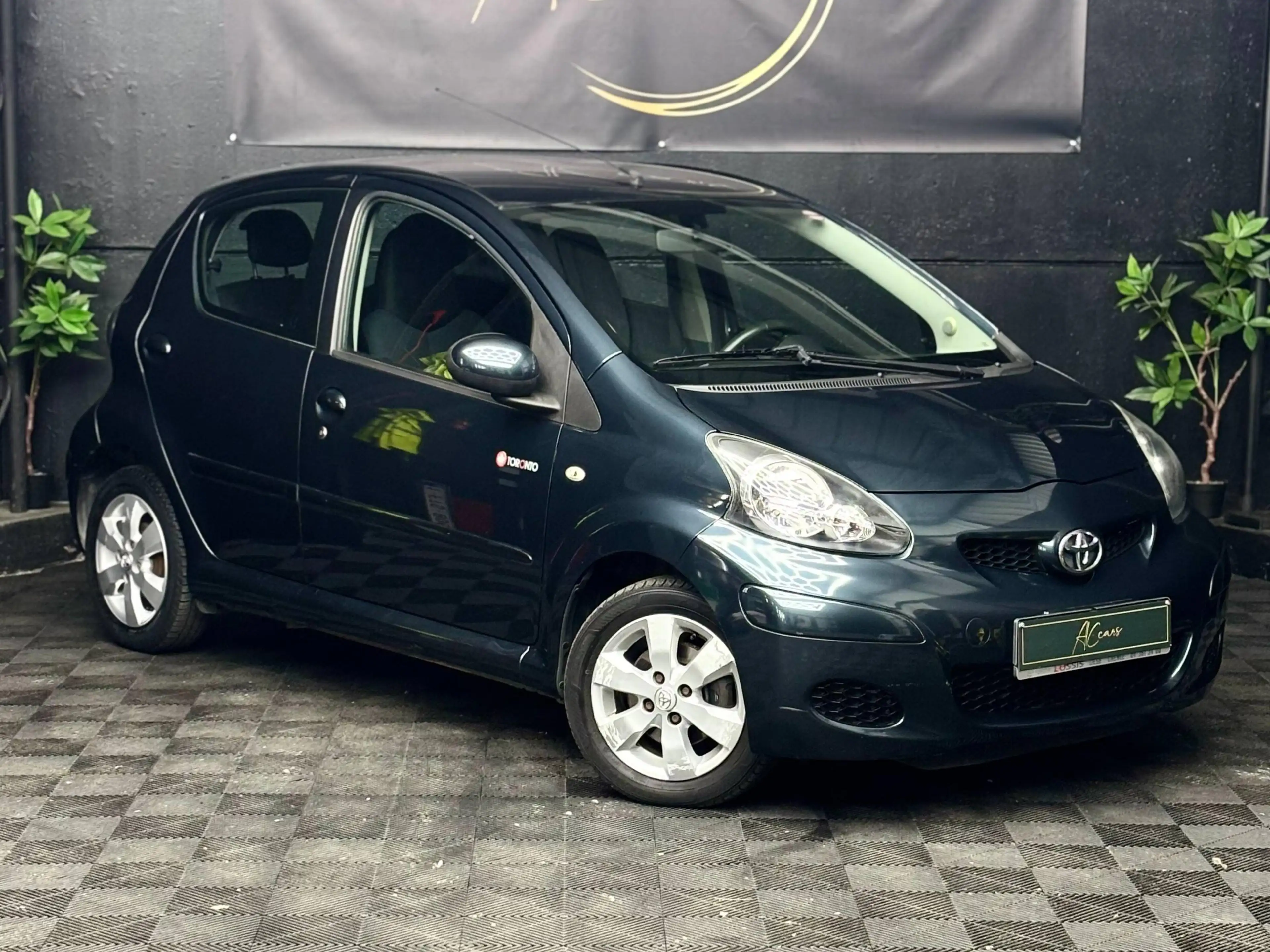 Toyota Aygo Aygo 1.0i VVT-i Toronto *Automatique*12 Mois garantie — photo 3