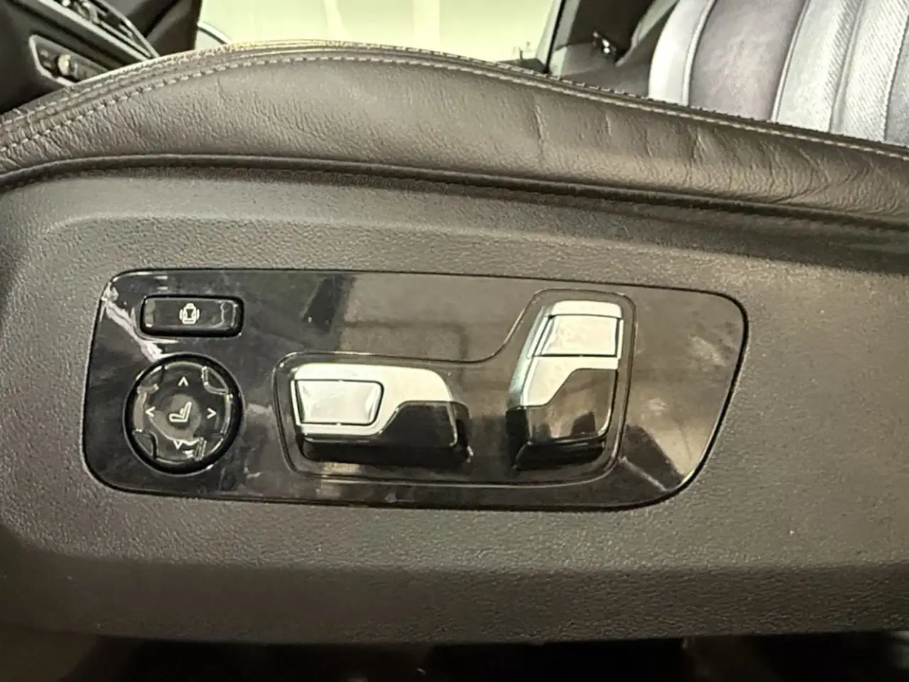 BMW X5 снимка BMW X5