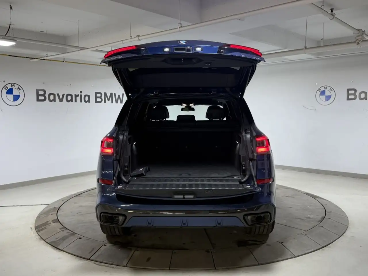 BMW X5 снимка BMW X5