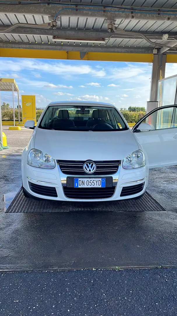 Volkswagen Jetta 1.4 tsi Comfortline 122cv Bianco - 1