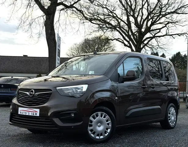 Opel Combo Life 1.2i Benzine Automaat 2020 Pano Camera Zetelverw.