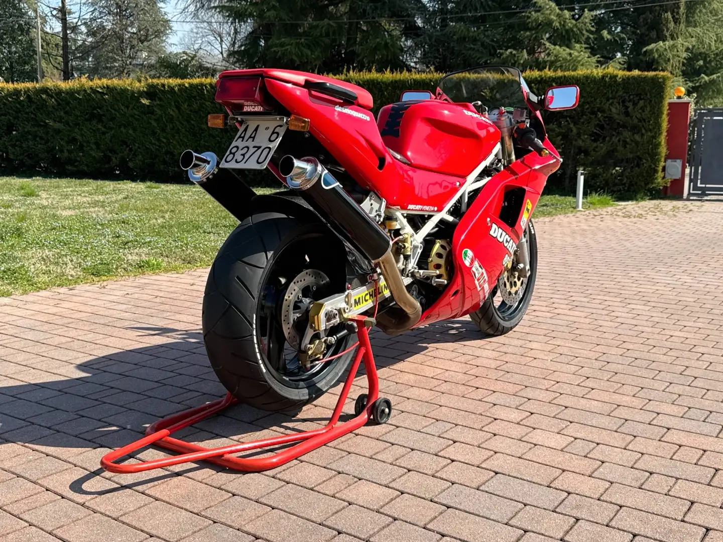 Ducati 851 Biposto Red - 2