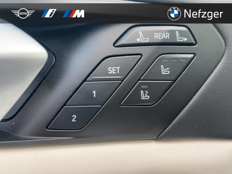 BMW X7 40D xDrive Pano H&K Massage Iconic Glow — photo 15