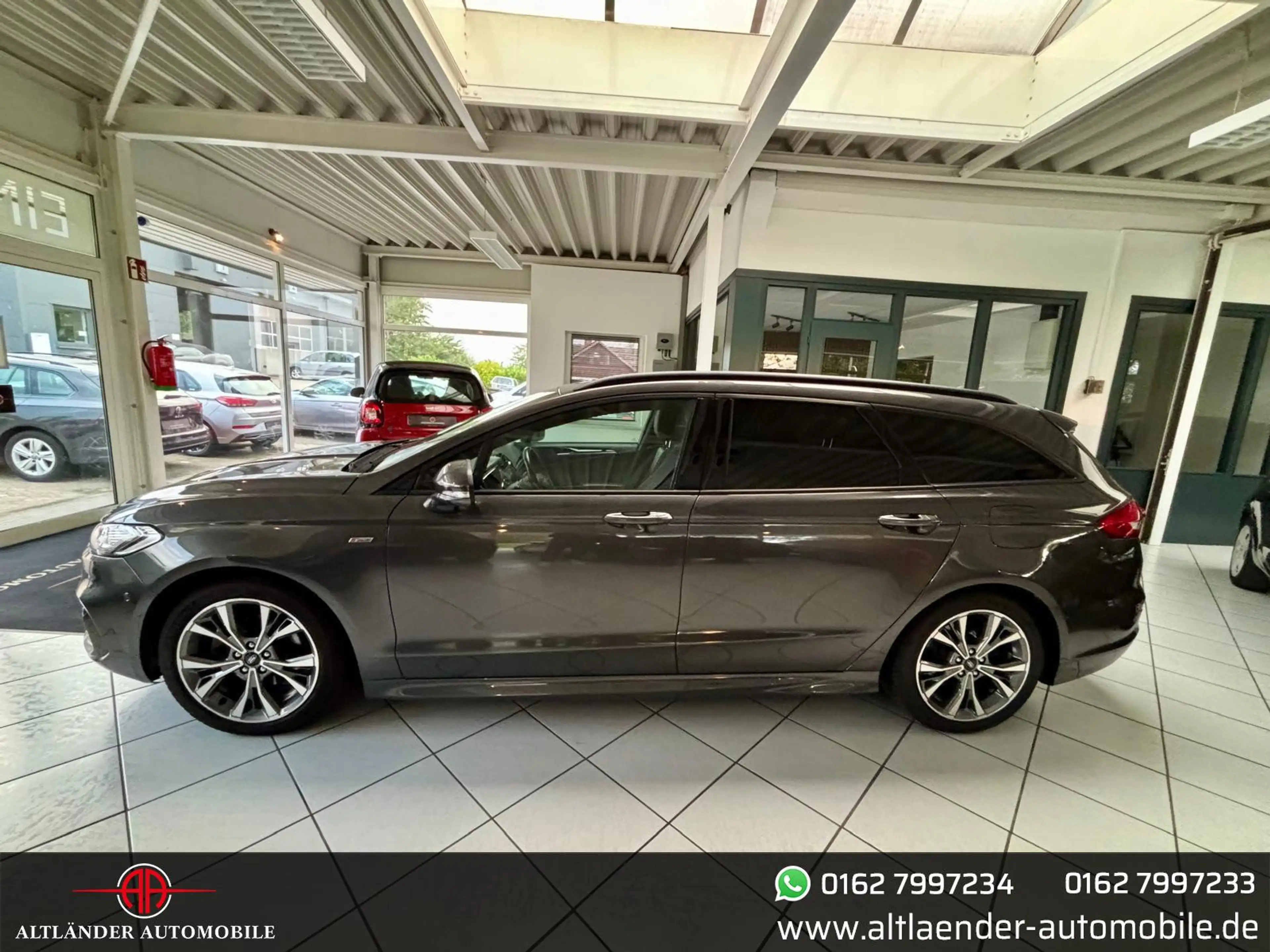 Ford Mondeo Turnier 2.0 TDCi Aut. ST-Line*LED*AHK* — photo 4
